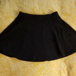 Forever 21 black mini skirt